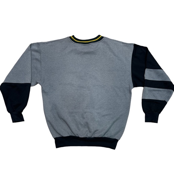 Vintage Reebok Crewneck (S) - Picture 2 of 3